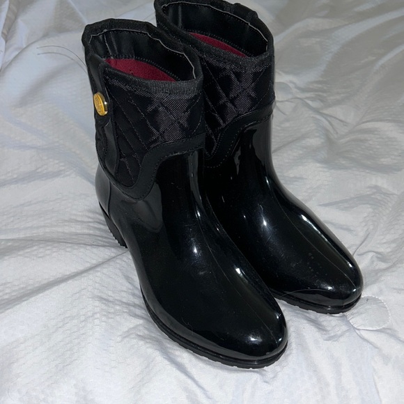 Tommy Hilfiger boots size 7 - Picture 1 of 3